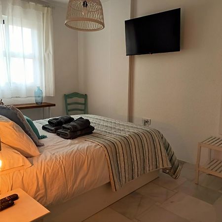 Villa Casa Lola Conil, Azotea Al Mar Y Parking Solo Familias O Parejas Conil De La Frontera Exterior foto
